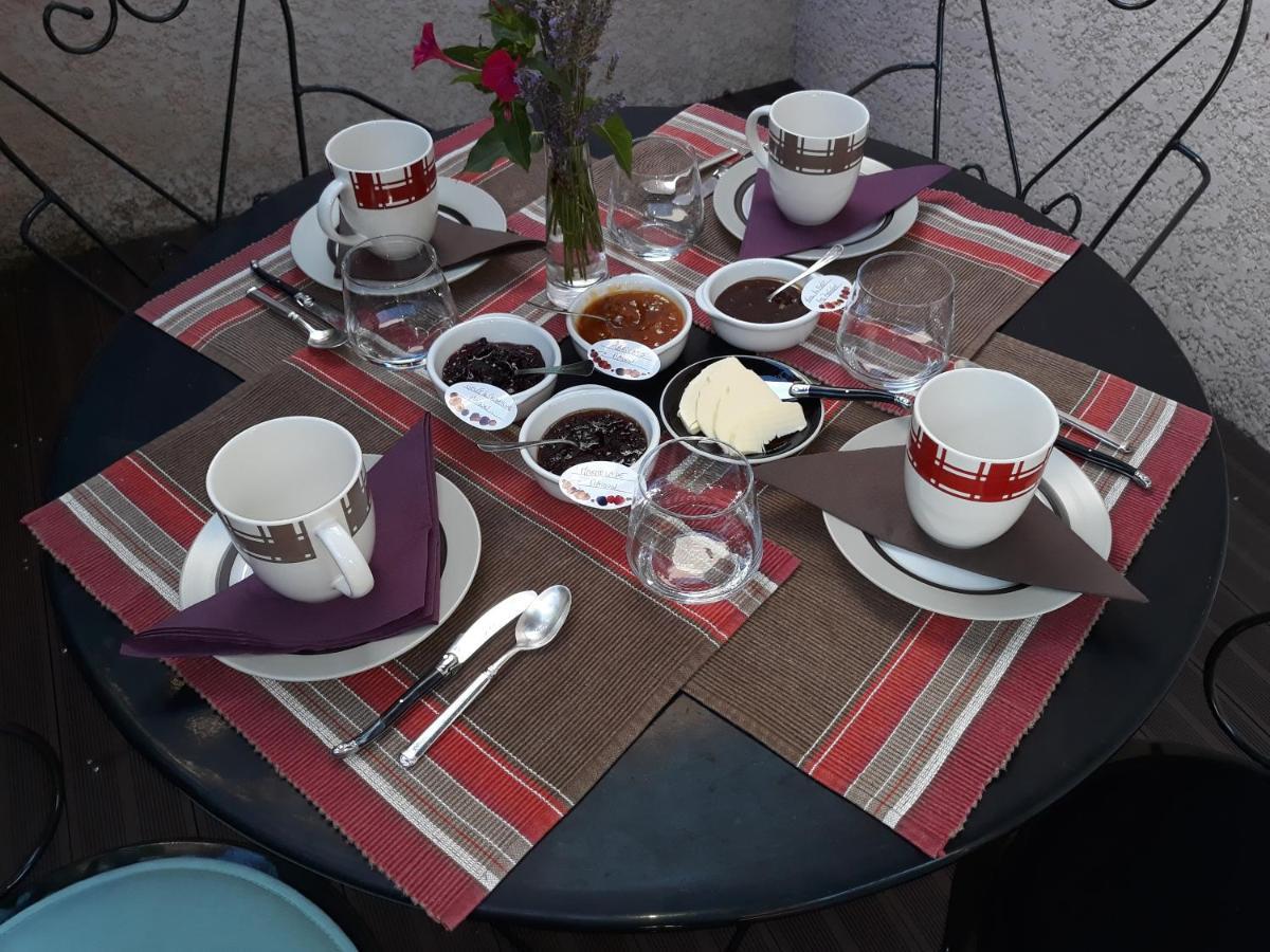 Bed and Breakfast Chez Yvette , C'Est Chouette!! Каркассонн Екстер'єр фото